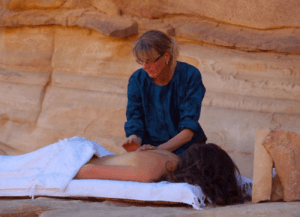 Magnetizing healing with hands in the desert